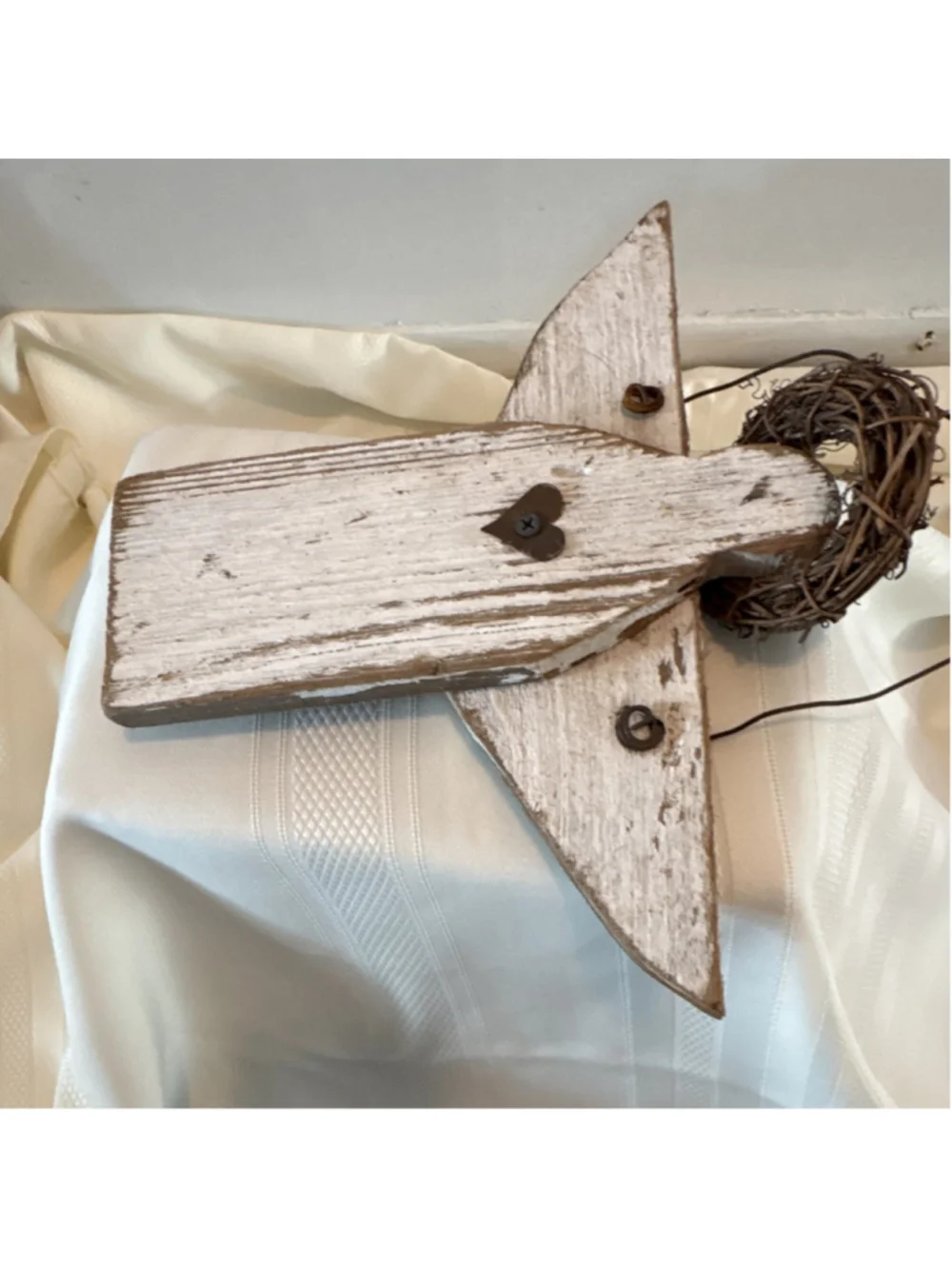 Rustic Distressed Painted Wood Angel Wall Hanging Decor White/Brown Metal
